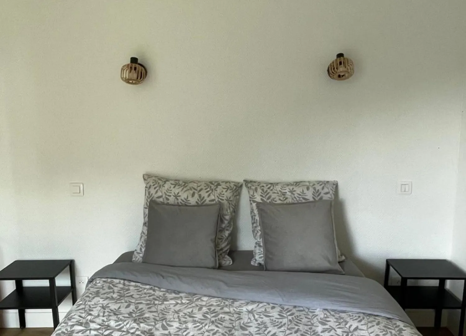 Au Pied Leve Hotel Calorguen Guest house